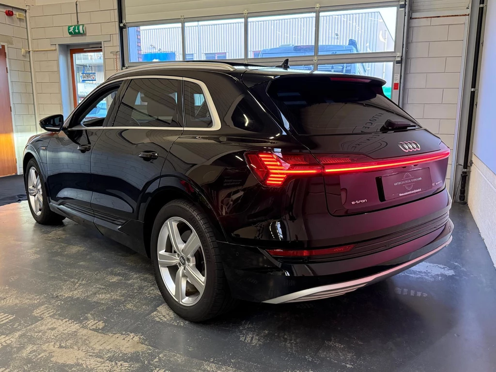 Audi e-tron – foto 4