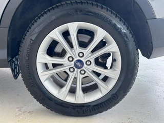Ford Kuga – thumbnail 23