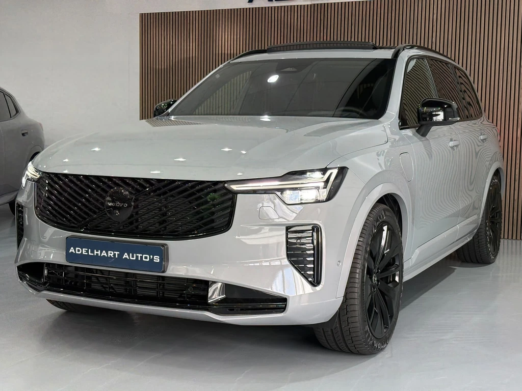 Volvo XC90 – foto 2
