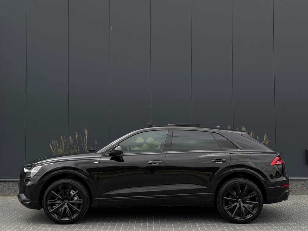 Audi Q8 – foto 5