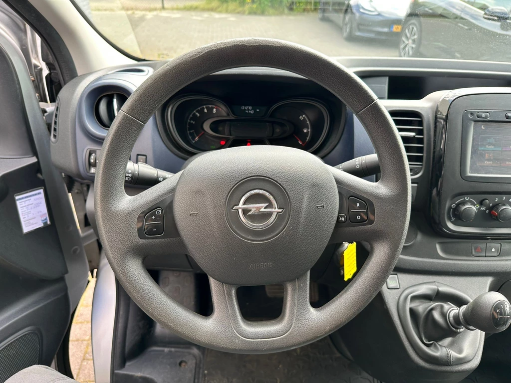 Opel Vivaro – foto 10