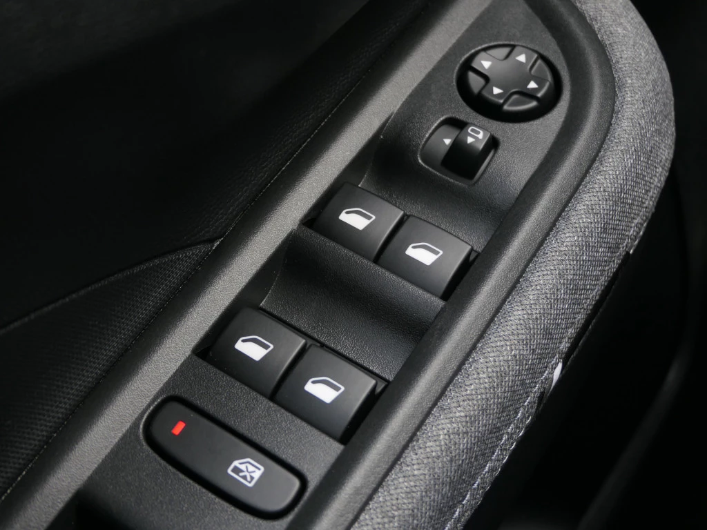 Opel Frontera – foto 30