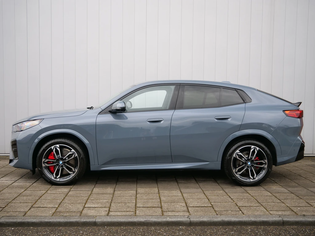 BMW iX2 – foto 2