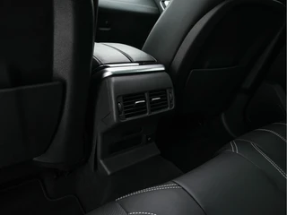 Land Rover Range Rover Velar – thumbnail 27