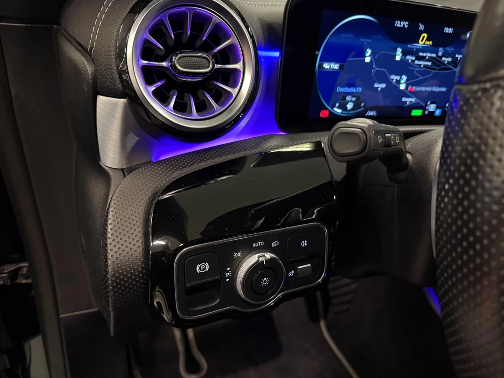 Mercedes-Benz CLA – foto 13