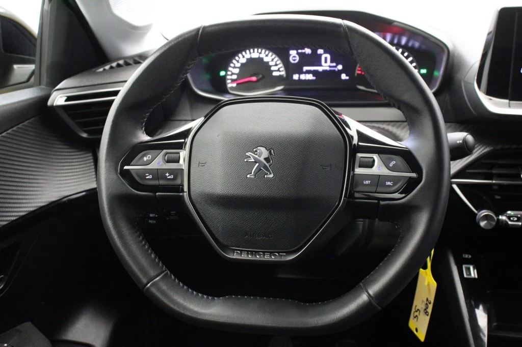 Peugeot 208 – foto 18