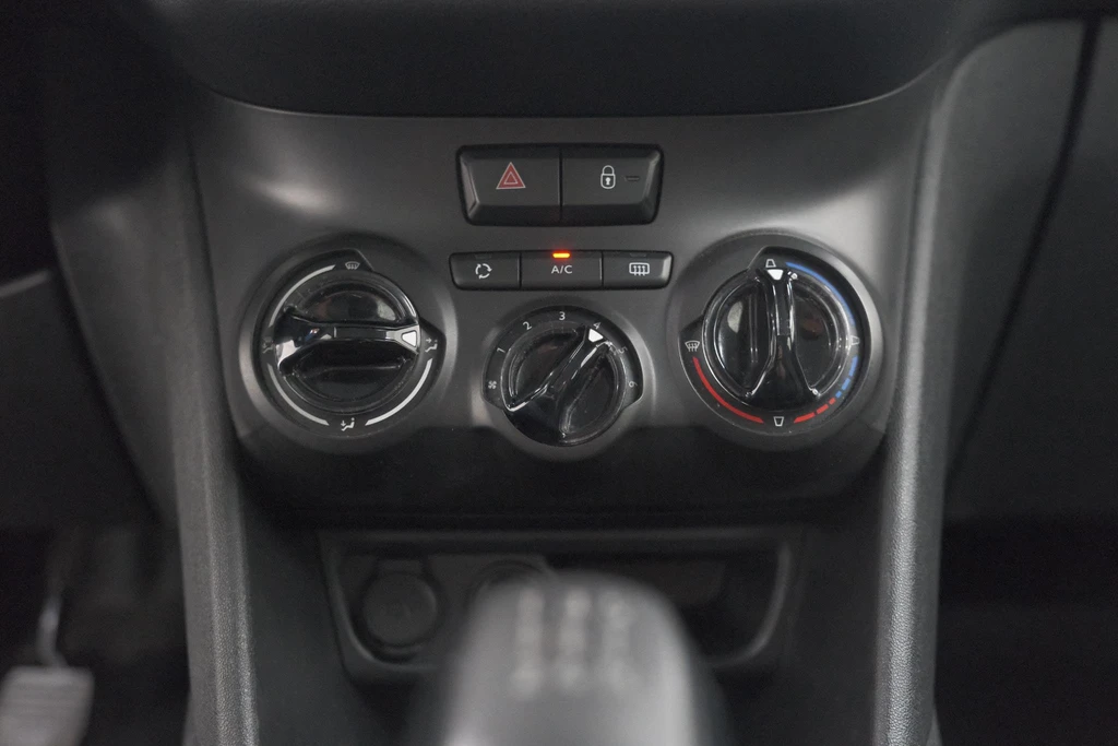 Peugeot 208 – foto 27