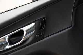 Volvo XC60 – thumbnail 20