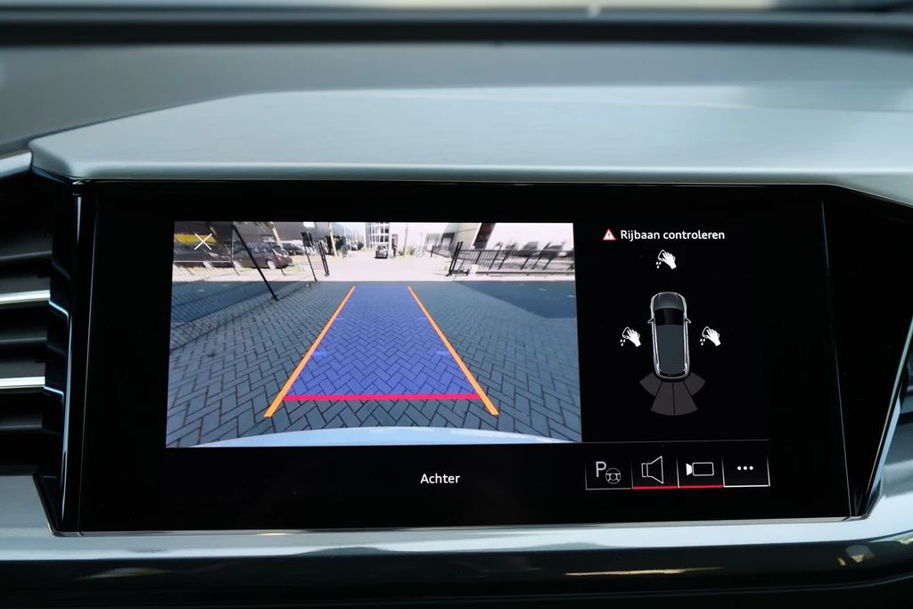 Audi Q4 e-tron – foto 40