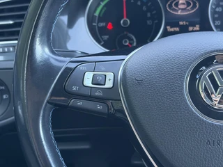 Volkswagen e-Golf – thumbnail 21