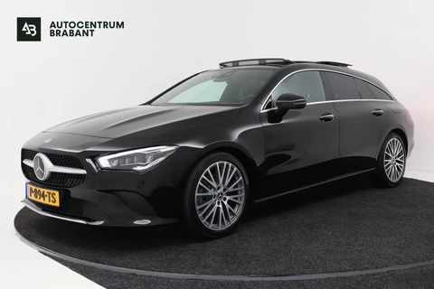 Mercedes-Benz CLA-klasse Shooting Brake 180 Solution Luxury (PANORAMADAK, SFEERVERLICHTING, CAMERA, TREKHAAK WEGKLAPBAAR)