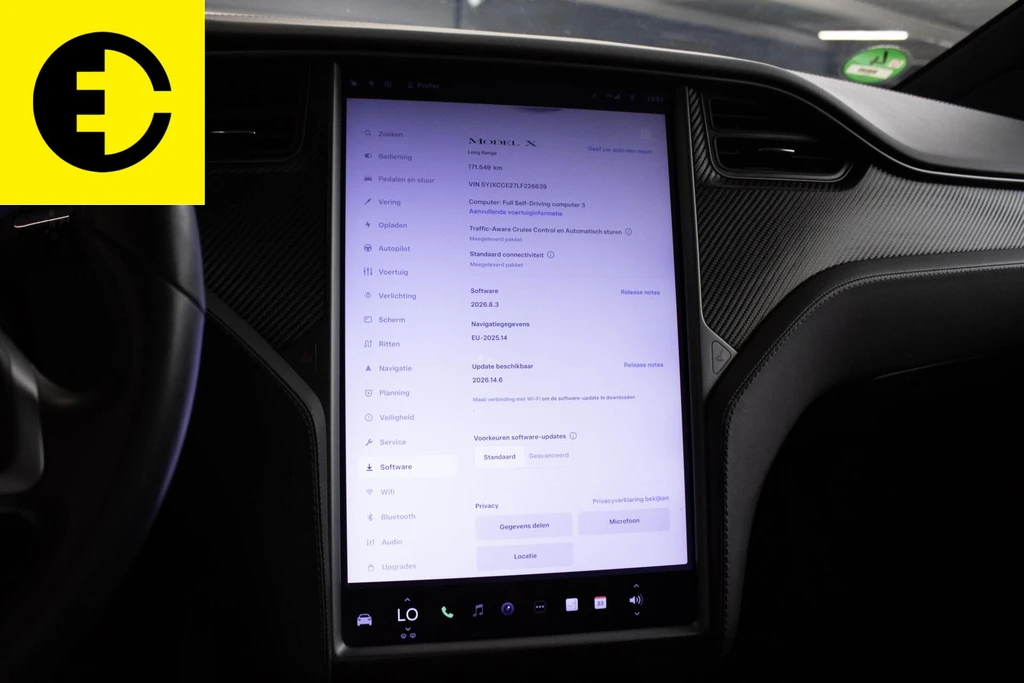 Tesla Model X – foto 25