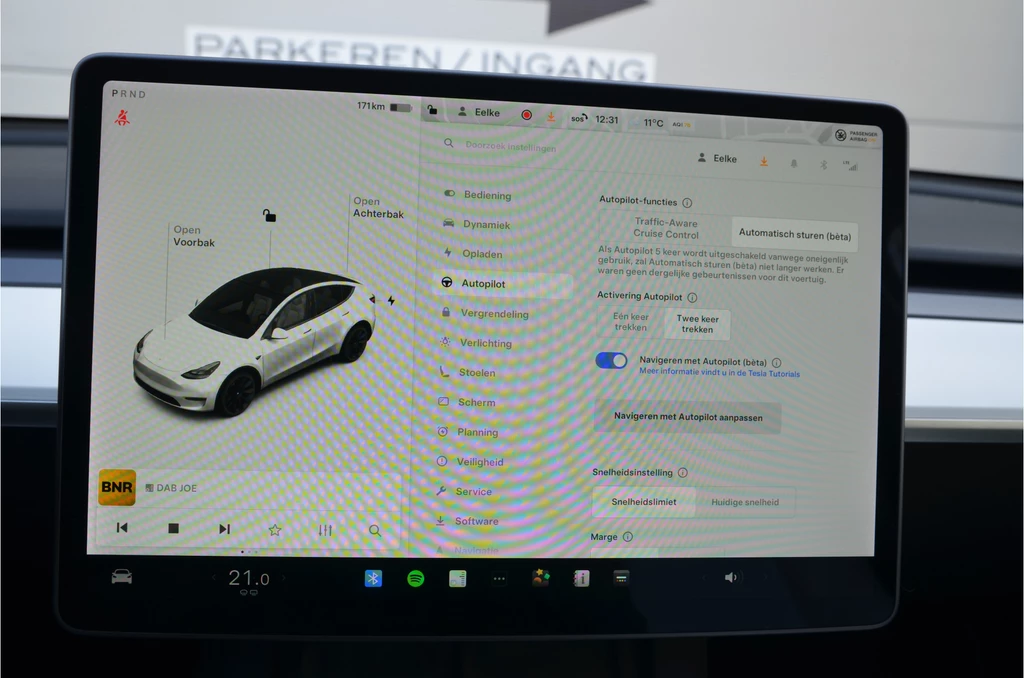 Tesla Model Y – foto 16
