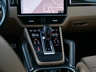 Porsche Cayenne – thumbnail 47