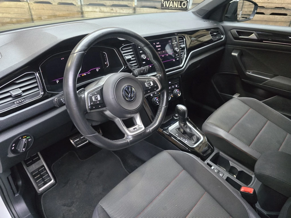 Volkswagen T-Roc – foto 9