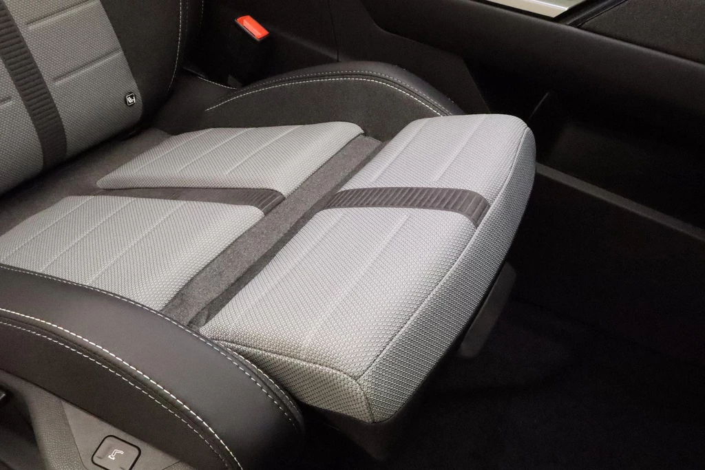 Opel Grandland – foto 21