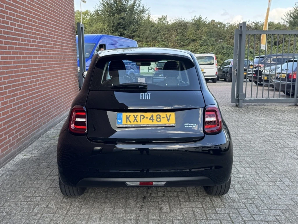 Fiat 500e – foto 6