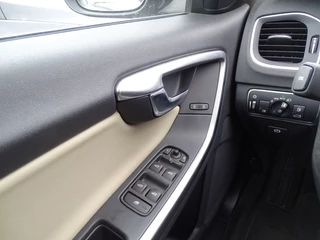 Volvo V60 – thumbnail 8