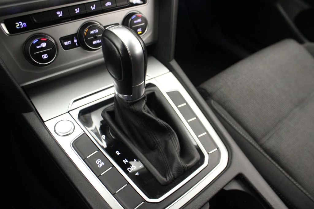 Volkswagen Passat – foto 17