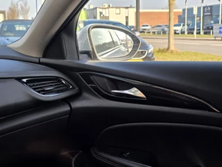 Opel Insignia – thumbnail 17
