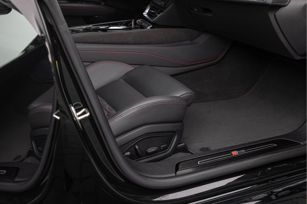 Audi e-tron GT – foto 14