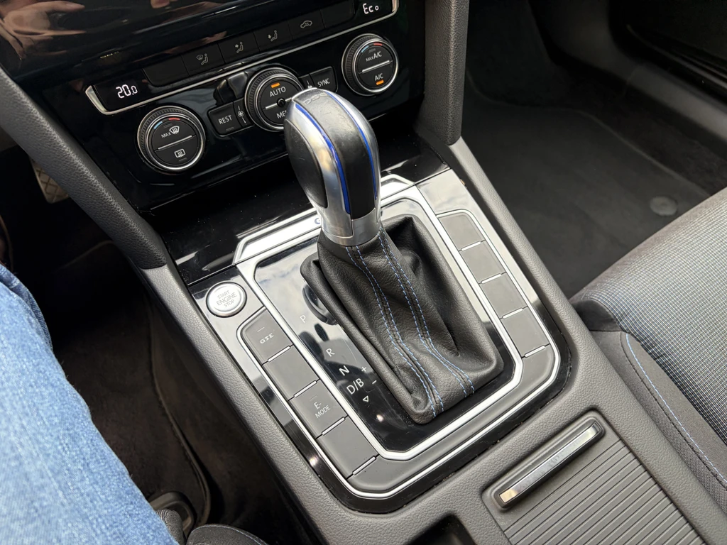 Volkswagen Passat – foto 18