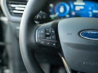 Ford Kuga – thumbnail 38
