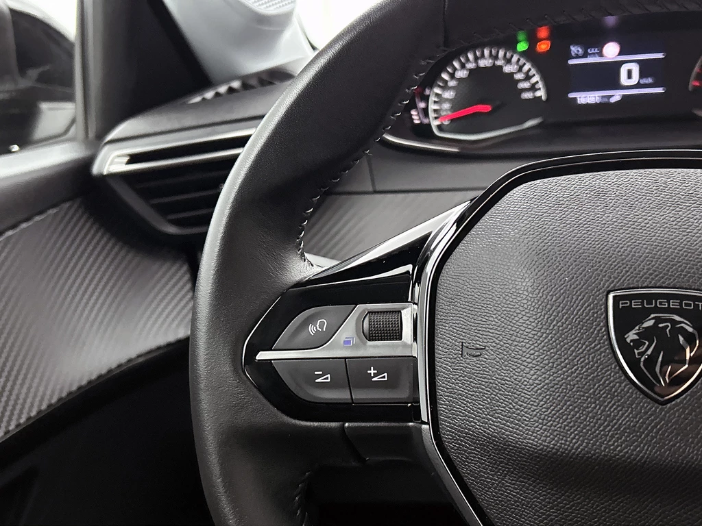 Peugeot 208 – foto 6