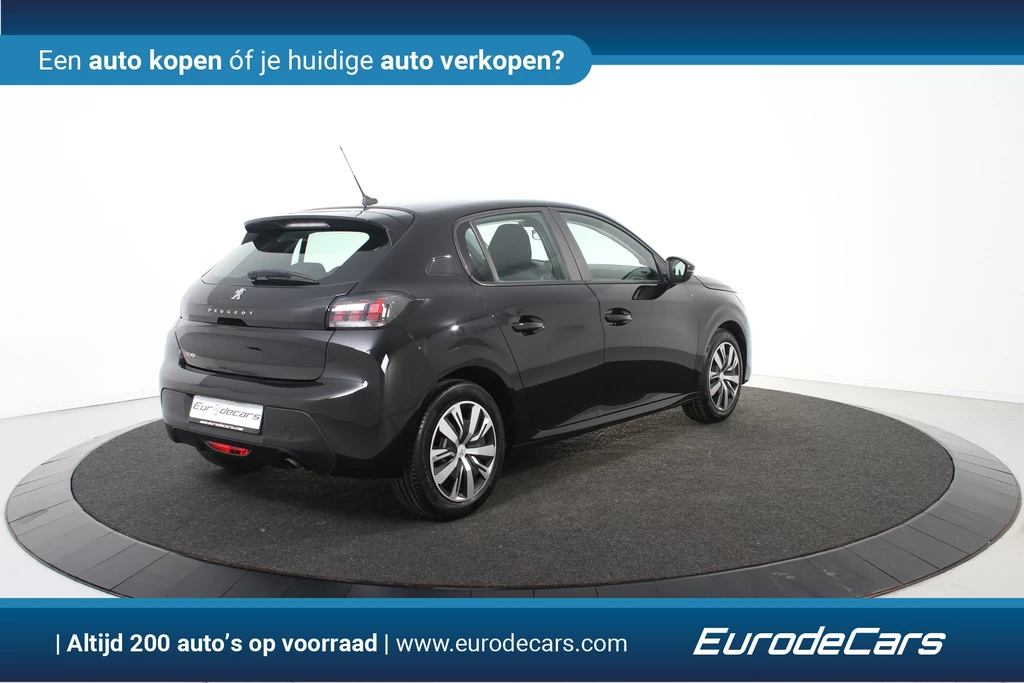 Peugeot 208 – foto 9