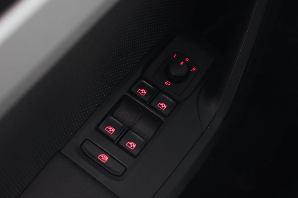 SEAT Arona – foto 38