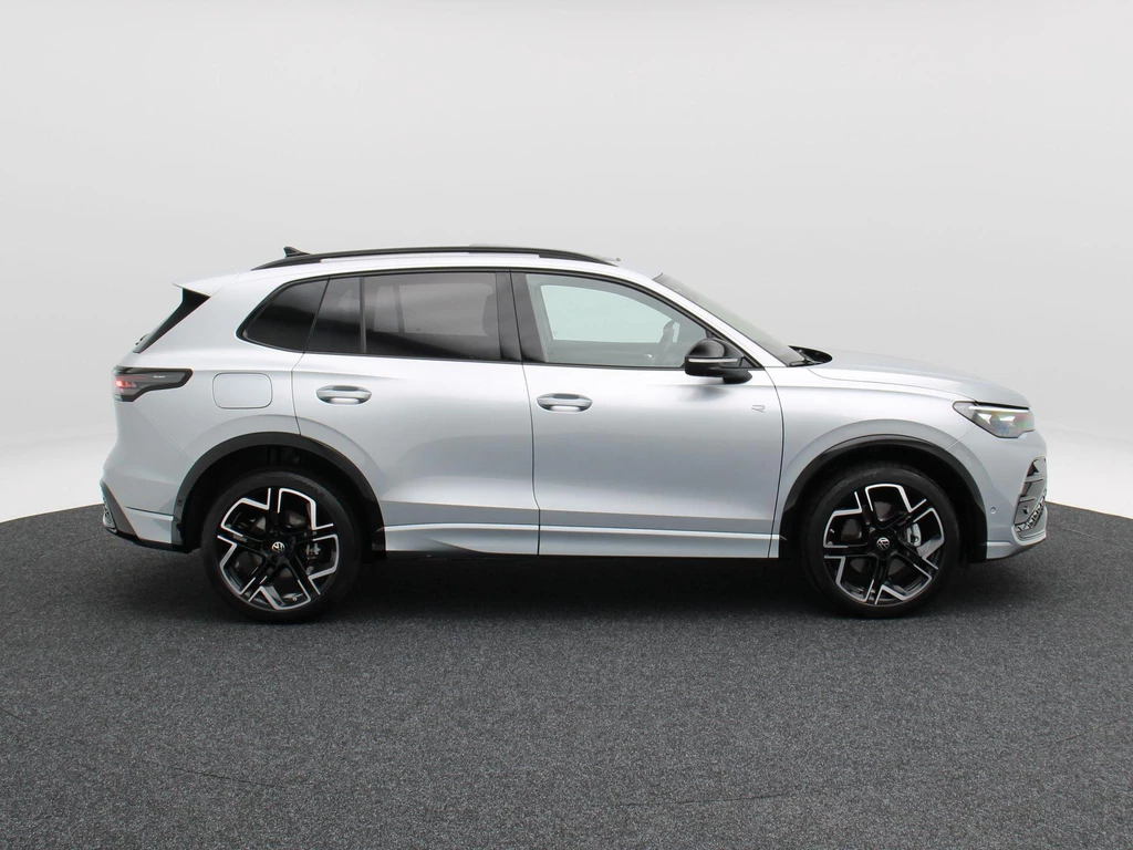 Volkswagen Tiguan – foto 6