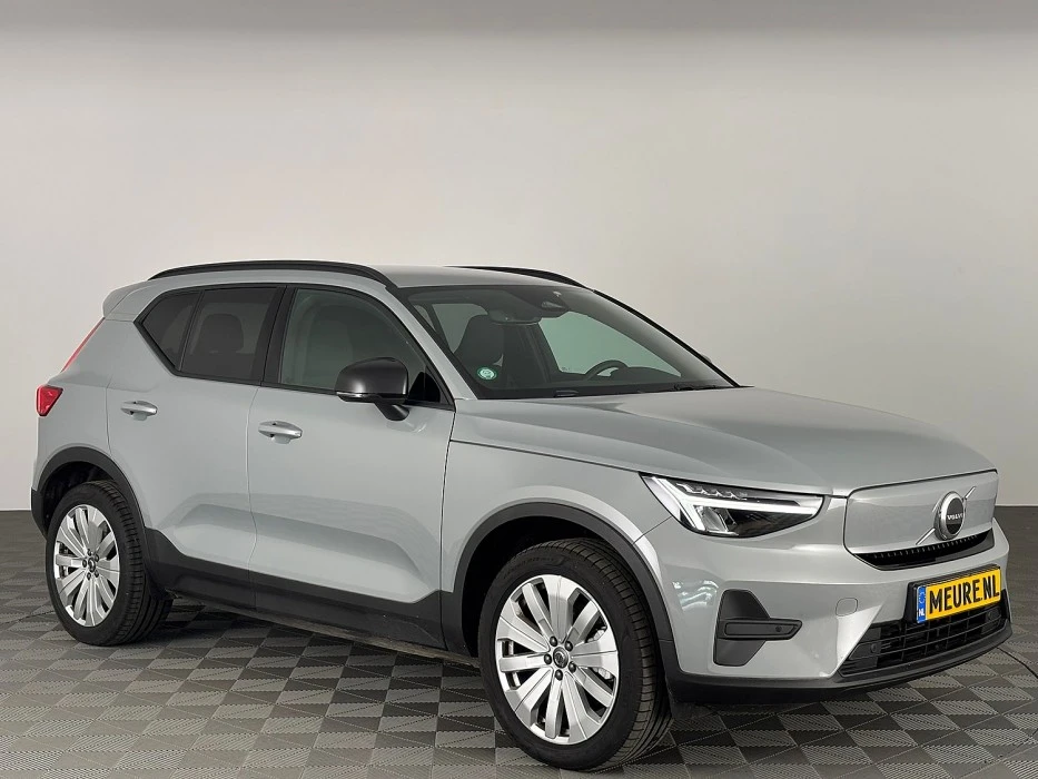 Volvo EX40 – foto 2