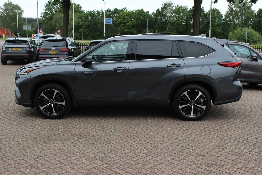 Toyota Highlander – foto 2