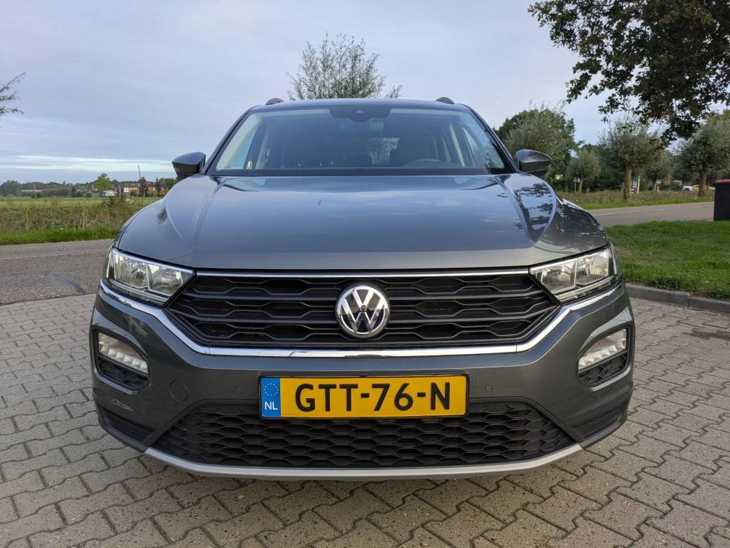 Volkswagen T-Roc – foto 8