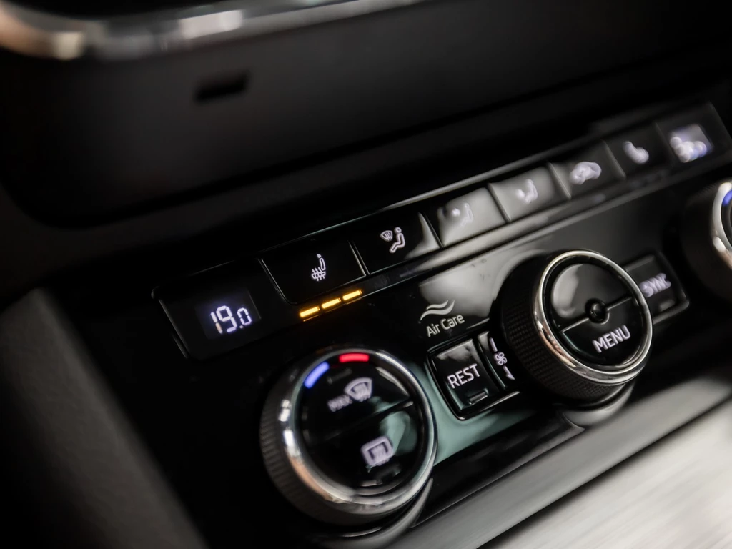 Škoda Superb – foto 12
