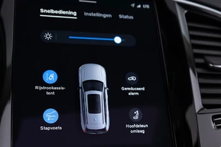 Volvo XC90 – thumbnail 35