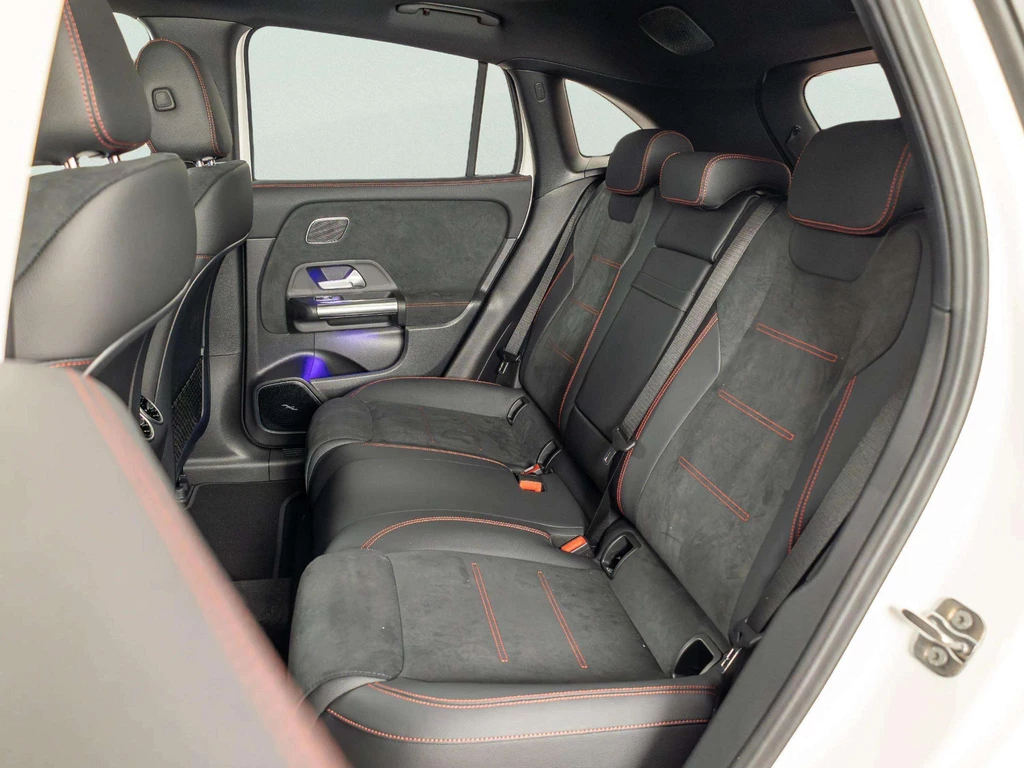 Mercedes-Benz EQA – foto 9