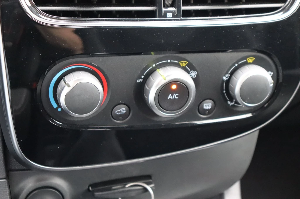 Renault Clio – foto 15