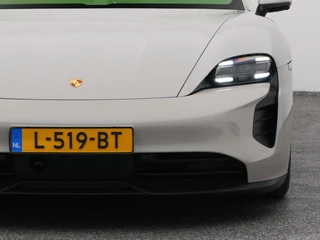 Porsche Taycan – thumbnail 33