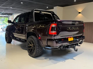 Dodge Ram 1500 – thumbnail 2