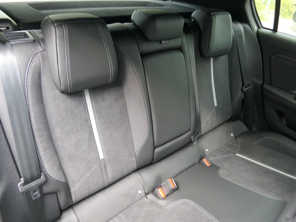 Opel Astra – foto 20