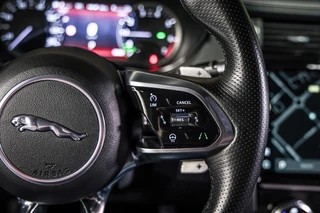 Jaguar E-PACE – thumbnail 38