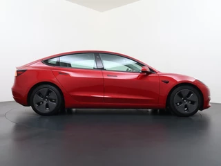 Tesla Model 3 – thumbnail 7