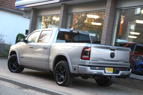 Dodge Ram 1500 5.7 V8 4x4 Crew Cab Limited Luchtvering Pano ACC HK 360cam Stoelverkoeling