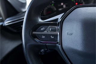Peugeot 208 – thumbnail 32
