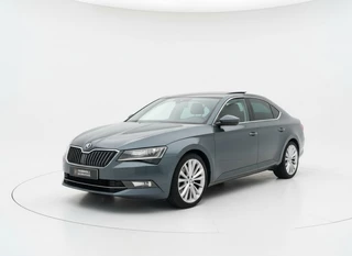 Škoda Superb – thumbnail 1