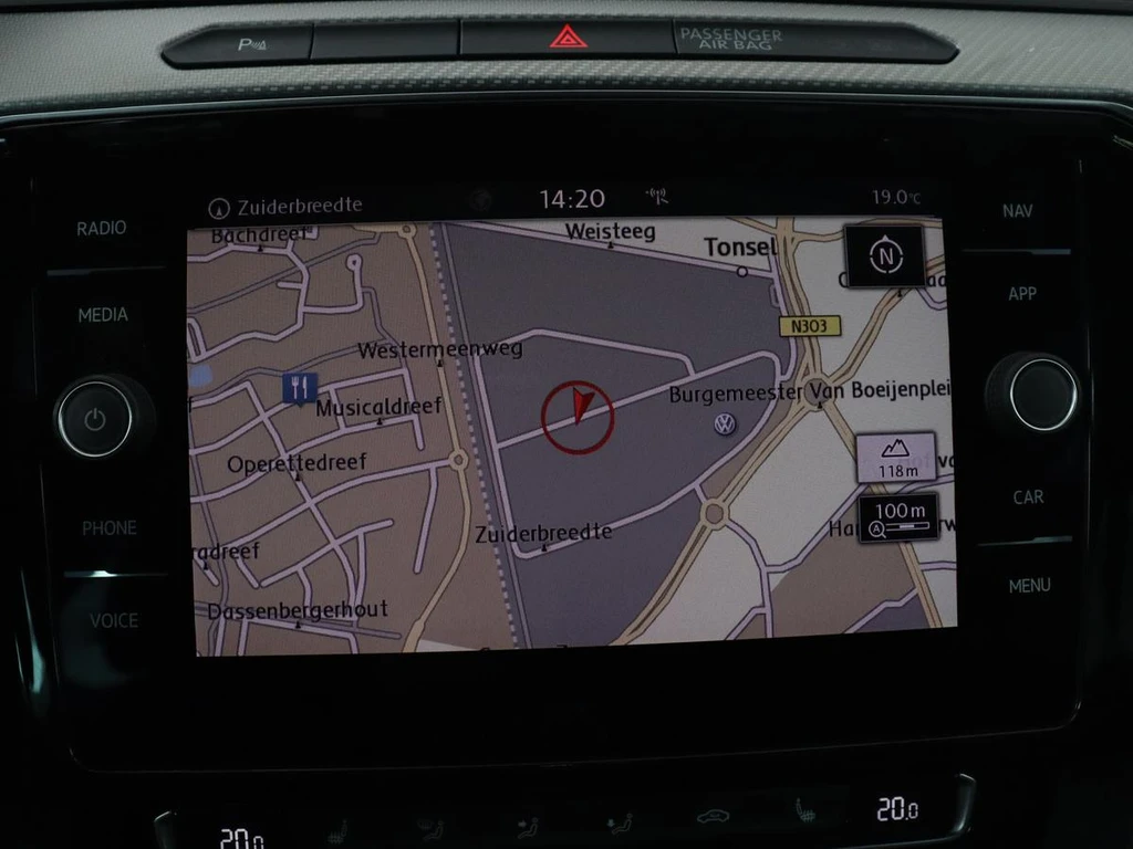 Volkswagen Passat – foto 19