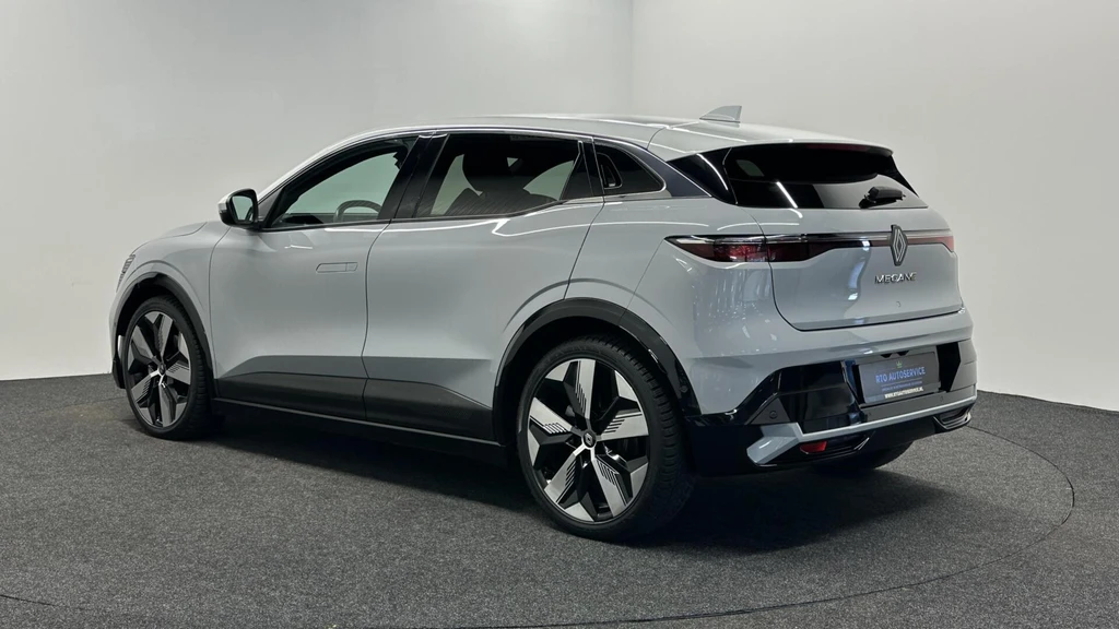 Renault Megane E-Tech – foto 3