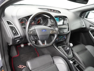 Ford Focus – thumbnail 14
