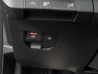 Renault Megane E-Tech – thumbnail 26